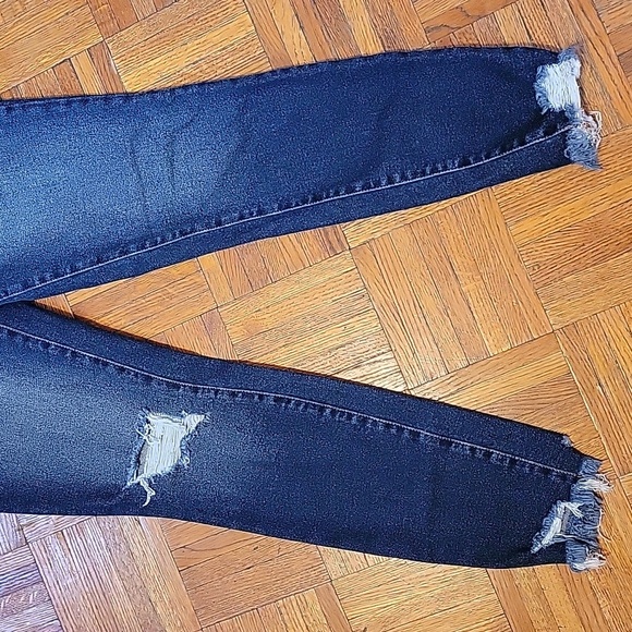 KanCan Distressed Skinny Denim Jeans Size 27 - Picture 8 of 10